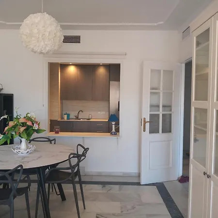 דירה , Beach, Centre ,balcony With Seaview, For 4 Persons