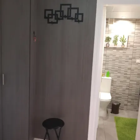 Appartement , Beach, Centre ,balcony With Seaview, For 4 Persons *