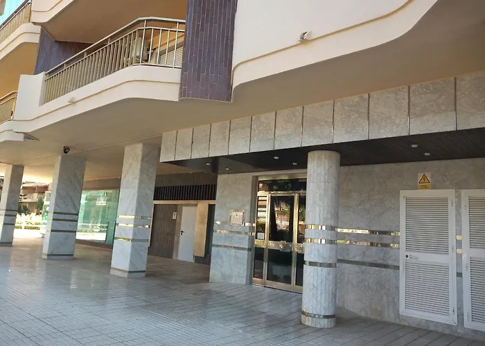 , Beach, Centre ,balcony With Seaview, For 4 Persons Апартаменты