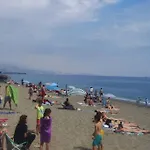 , Beach, Centre ,balcony With Seaview, For 4 Persons شقة *